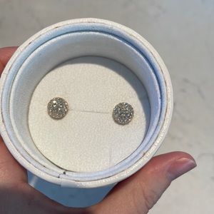 New, never worn or tried on Jillian Harris x Hillberg & Berk Earrings